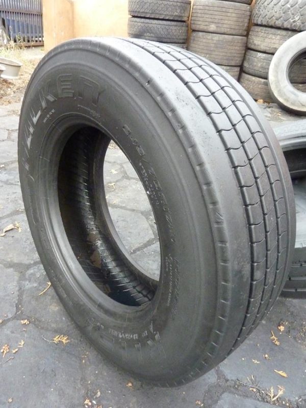 Opona używana ciężarowa 245/70R17.5 FALKEN DI151; 380zł C2157 - obrazek 2