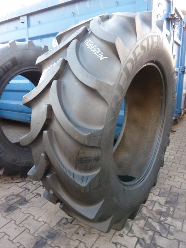 Opona używana rolnicza 620/70R42 VREDESTEIN TRAXION+ 3000zł W3611 - obrazek 11