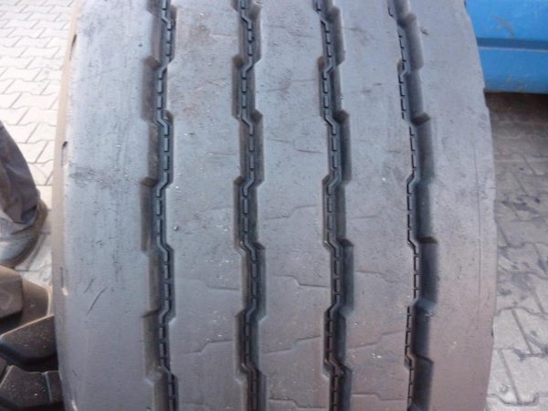Opona używana ciężarowa 425/65R22.5 16.5R22.5 HANKOOK TH10; 800zł C2160 - obrazek 2