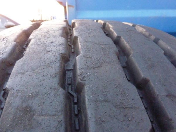 Opona używana ciężarowa 425/65R22.5 16.5R22.5 HANKOOK TH10; 800zł C2160 - obrazek 6