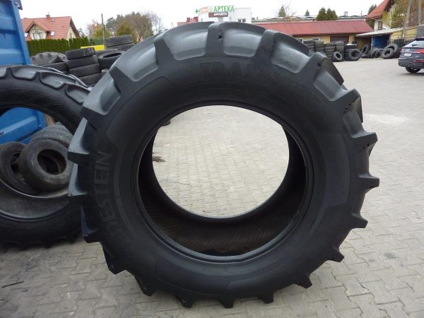 Opona używana rolnicza 650/65R38 VREDESTEIN TRAXION 65; 2900zł W3623 - obrazek 2