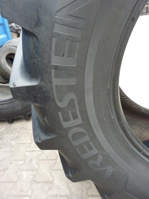 Opona używana rolnicza 650/65R38 VREDESTEIN TRAXION 65; 2900zł W3623 - obrazek 10