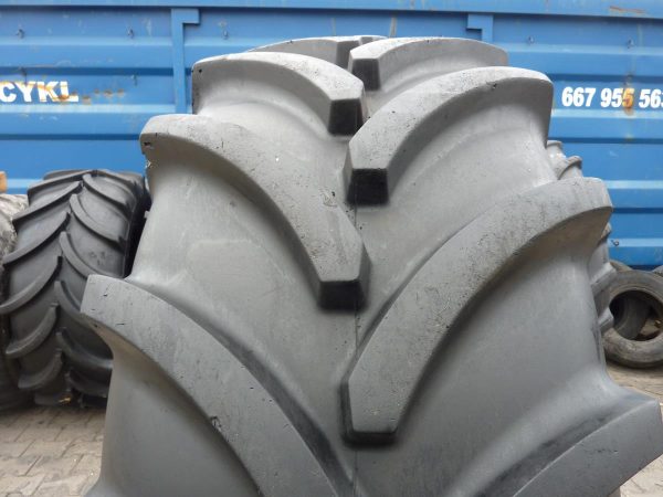 Opona używana rolnicza 650/65R38 VREDESTEIN TRAXION 65; 2900zł W3623 - obrazek 5