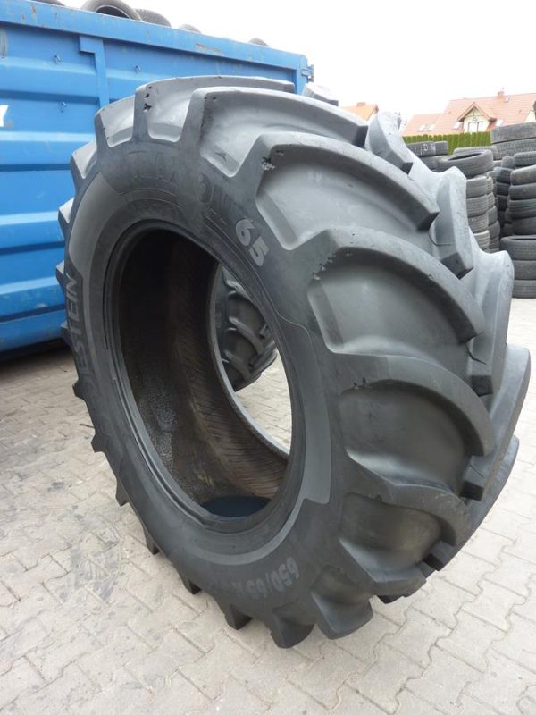 Opona używana rolnicza 650/65R38 VREDESTEIN TRAXION 65; 2900zł W3623 - obrazek 11