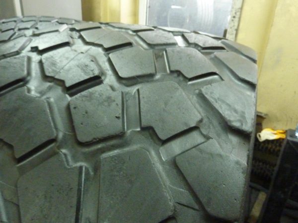 2x Opona używana rolnicza 600/65R26.5 MICHELIN CARGO X BIB 1500zł W3626 - obrazek 5