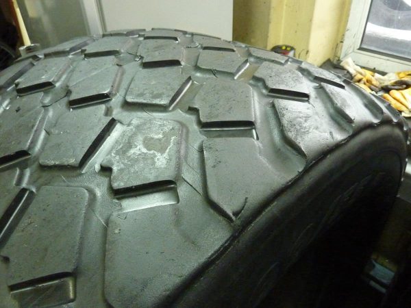 2x Opona używana rolnicza 600/65R26.5 MICHELIN CARGO X BIB 1500zł W3626 - obrazek 11