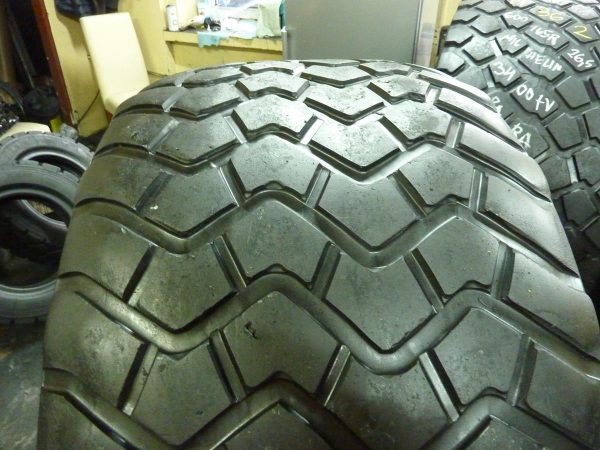 Opona używana rolnicza 600/65R26.5 MICHELIN CARGO X BIB 1600zł W3627 - obrazek 5