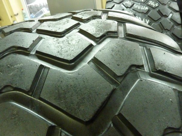 Opona używana rolnicza 600/65R26.5 MICHELIN CARGO X BIB 1600zł W3627 - obrazek 6