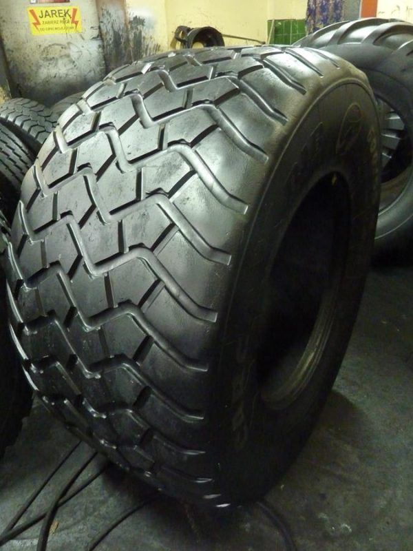Opona używana rolnicza 600/65R26.5 MICHELIN CARGO X BIB 1600zł W3627 - obrazek 12