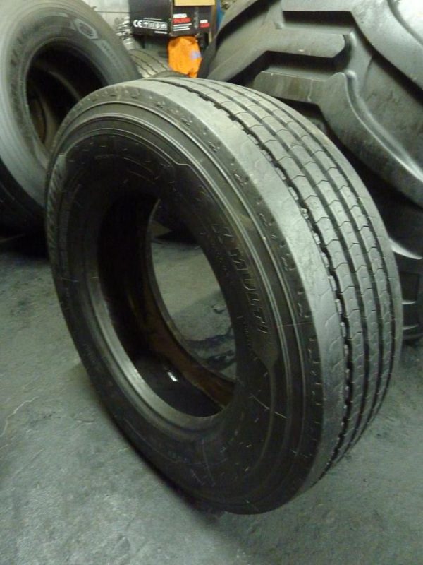 Opona używana ciężarowa 265/70R19.5 MICHELIN X MULTI 450zł C2161 - obrazek 3