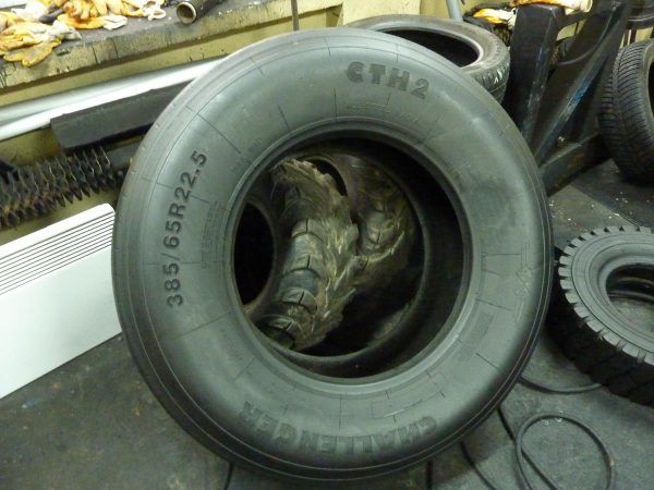 Opona używana ciężarowa 385/65R22.5 CHALLENGER CTH2; 600zł C2168 - obrazek 2