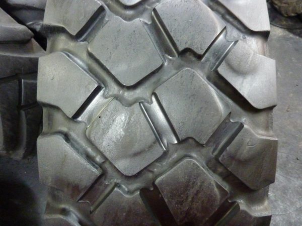 Opona używana ciężarowa 365/85R20 MICHELIN XZL 600zł C2170 - obrazek 5