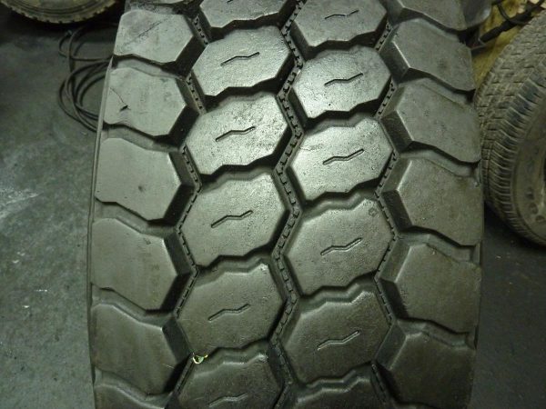 Opona używana ciężarowa 385/65R22.5 FALKEN GI368; 800zł C2179 - obrazek 2