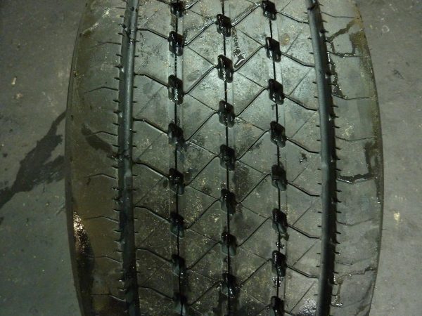 Opona używana ciężarowa 355/50R22.5 GOODYEAR KMAX HL 800zł C2182 - obrazek 2