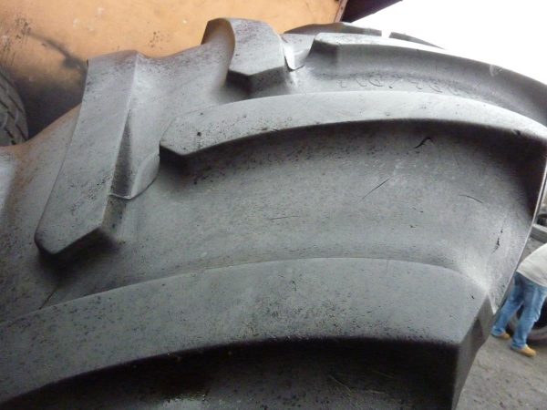 Opona używana rolnicza 710/70R42 GOODYEAR OPTITRAC DT824; 2900zł W3653 - obrazek 9