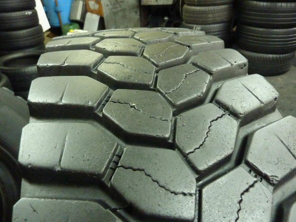 Opona używana ciężarowa 315/80R22.5 HANKOOK R-DM11; 750zł C2196 - obrazek 10