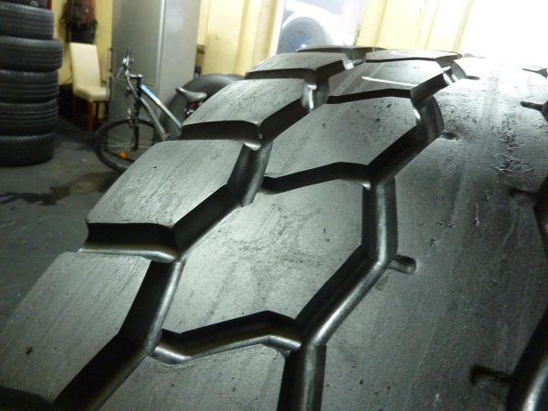 Opona używana przemysłowa 525/80R25 MICHELIN XCG 1500zł W3656 - obrazek 8