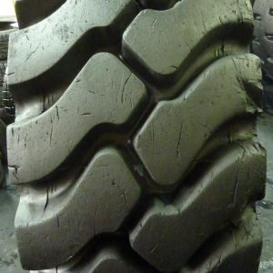 Opona używana przemysłowa 23.5R25 GOODYEAR UNISTEL RT-50; 4000zł W3667