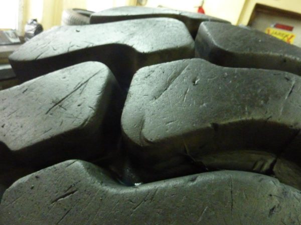 Opona używana przemysłowa 23.5R25 GOODYEAR UNISTEL RT-50; 4000zł W3667 - obrazek 13
