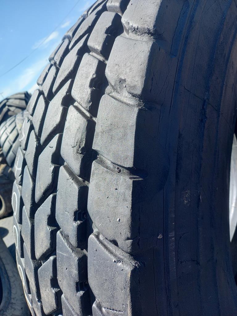 Opona używana przemysłowa 385/95R25 MICHELIN X-CRANE AT 1000zł W5037 - obrazek 9