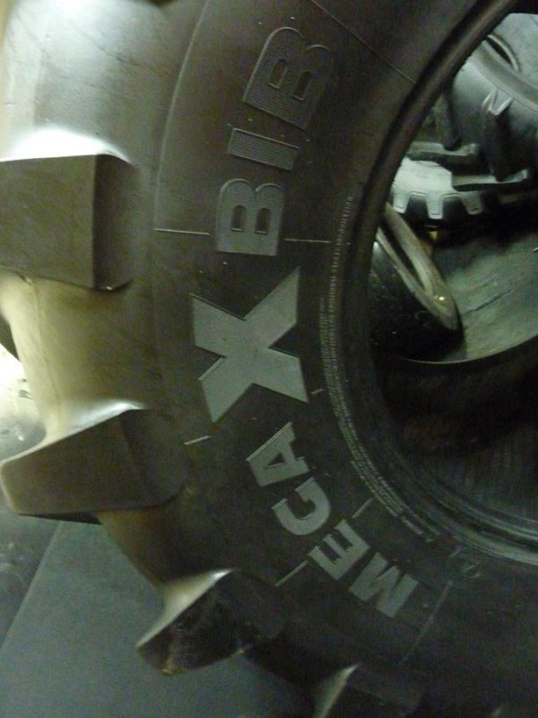 Opona używana rolnicza 900/60R32 MICHELIN MEGAXBIB 5800zł W3687 - obrazek 12