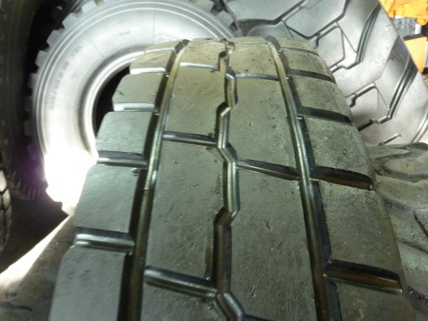 4x Opona używana ciężarowa/przemysłowa 12.00R24 GOODYEAR OMNITRAC MSS II 450zł W3713 - obrazek 5