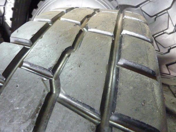 4x Opona używana ciężarowa/przemysłowa 12.00R24 GOODYEAR OMNITRAC MSS II 450zł W3713 - obrazek 19