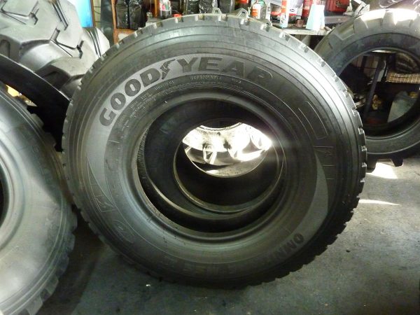 4x Opona używana ciężarowa/przemysłowa 12.00R24 GOODYEAR OMNITRAC MSS II 450zł W3713 - obrazek 11