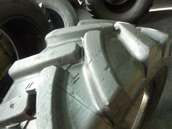 Opona używana przemysłowa 405/70R24 16/70-24 MITAS MPT01; 1000zł W3721 - obrazek 12