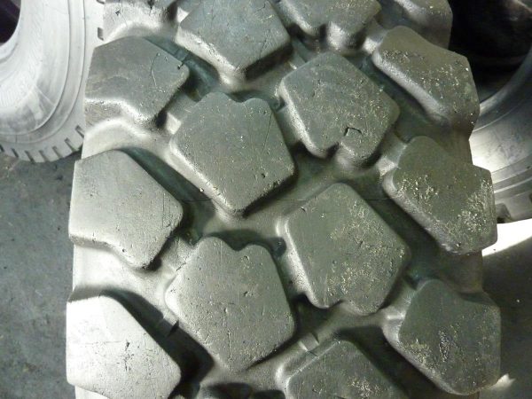 Opona używana przemysłowa 395/85R20 MICHELIN XZL 800zl W3723 - obrazek 3