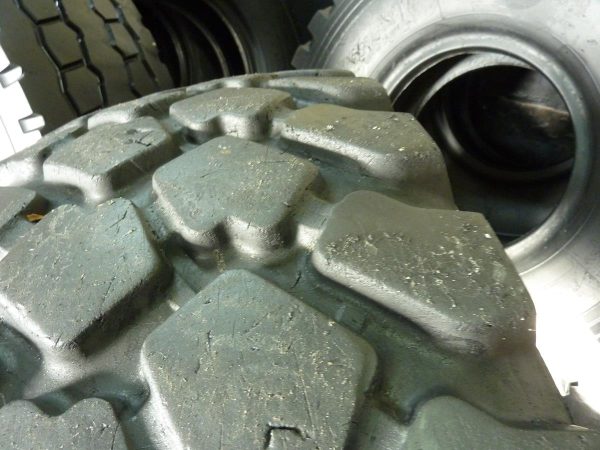 Opona używana przemysłowa 395/85R20 MICHELIN XZL 800zl W3723 - obrazek 5