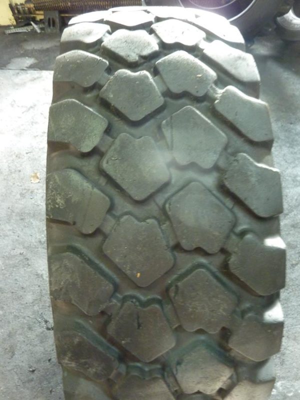 Opona używana przemysłowa 395/85R20 MICHELIN XZL 800zl W3723 - obrazek 12