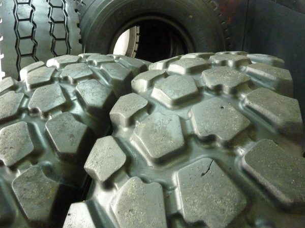 2x Opona używana przemysłowa 14.00R20 MICHELIN XZL 800zł W3724 - obrazek 11