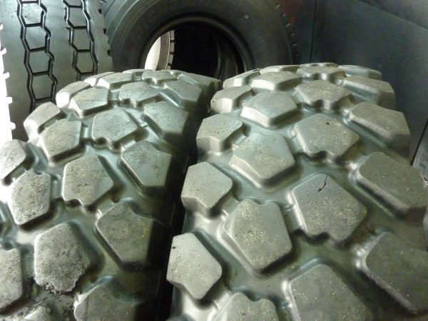 2x Opona używana przemysłowa 14.00R20 MICHELIN XZL 800zł W3724 - obrazek 12