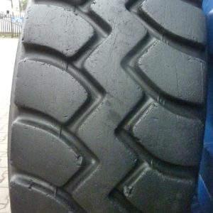 Opona używana przemysłowa 23.5R25 GOODYEAR GP-4B AT 3000zł W3731