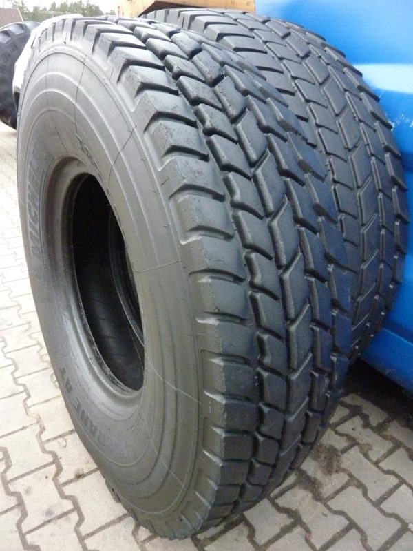 Opona używana przemysłowa 385/95R25 MICHELIN X-CRANE AT 2800zł W3732 - obrazek 12