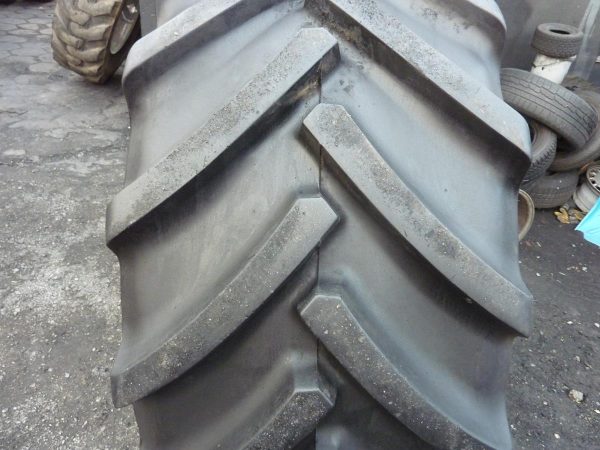Opona używana rolnicza 600/65R28 MITAS SFT 1800zł W3737 - obrazek 2