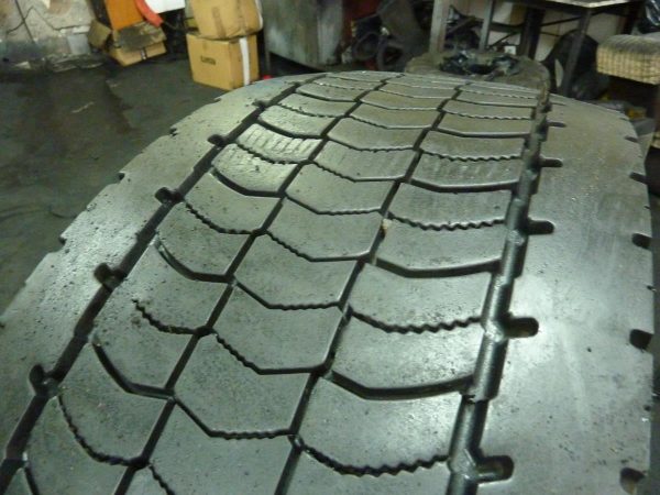 Opona używana ciężarowa 315/60R22.5 GOODYEAR TREADE MAX 550zł C2219 - obrazek 14