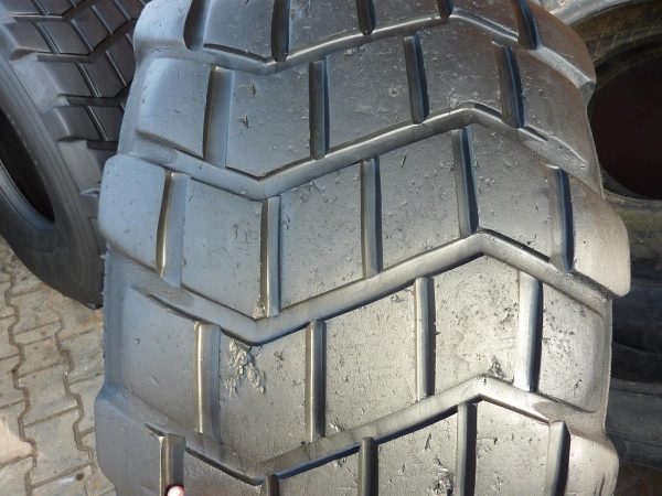 Opona używana AGR0 24R20.5 MICHELIN XS 2000zł W3761 - obrazek 6