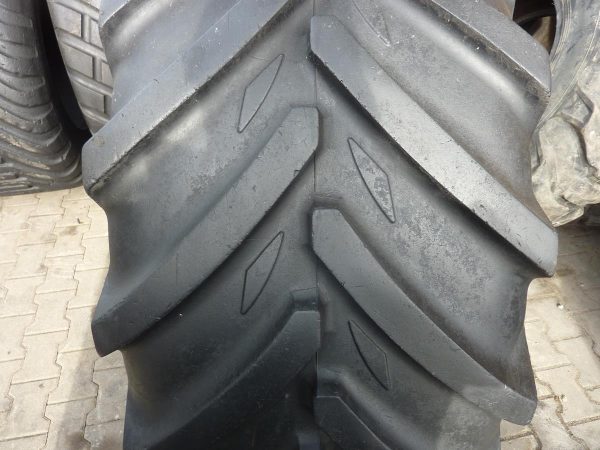 2x Opona używana rolnicza 600/60R30 MICHELIN XEOBIB 2300zł W3768 - obrazek 3