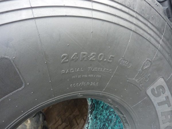 Opona używana rolnicza 24R20.5 LEAO STRONG-MAX AD702; 2000zł W3773 - obrazek 3