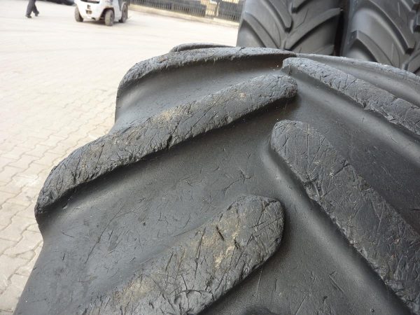 2x Opona używana rolnicza 480/70R28 MICHELIN OMNIBIB 900zł W3776 - obrazek 6
