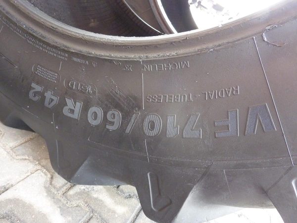 2x Opona używana rolnicza 710/60R42 MICHELIN XEOBIB 3900zł W3777 - obrazek 3