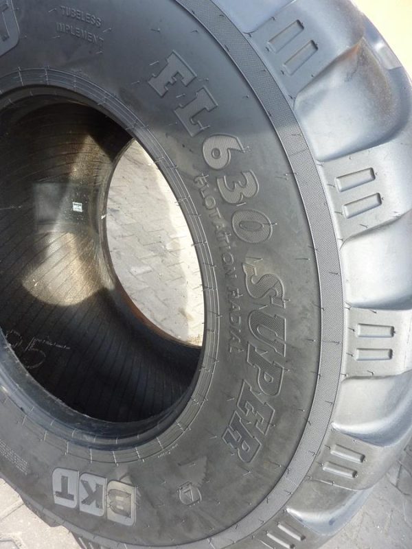 2xOpona używana rolnicza 600/55R26.5 BKT FL630 SUPER FLOTATION 2200zł W3780 - obrazek 11