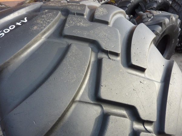 2xOpona używana rolnicza 600/55R26.5 BKT FL630 SUPER FLOTATION 2200zł W3780 - obrazek 18