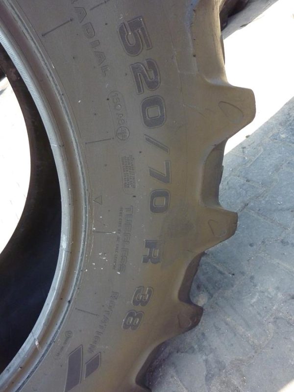 2x Opona używana rolnicza 520/70R38 KLEBER FITKER 1400zł W3795 - obrazek 3
