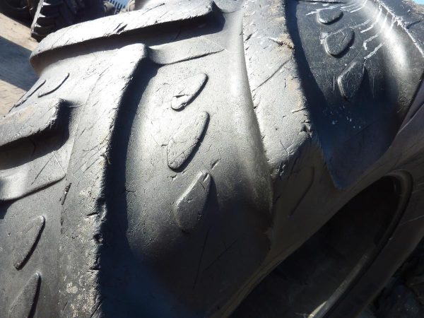 2x Opona używana rolnicza 520/70R38 KLEBER FITKER 1400zł W3795 - obrazek 11