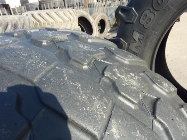 Opona używana rolnicza 600/55R26.5 MICHELIN CARGOXBIB 2000zł W3797 - obrazek 6