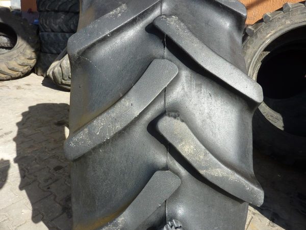 Opona używana rolnicza 380/85R28 14.9/85R28 MITAS AC85; 1000zł W3798 - obrazek 5