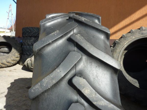 Opona używana rolnicza 380/85R28 14.9/85R28 MITAS AC85; 1000zł W3798 - obrazek 6